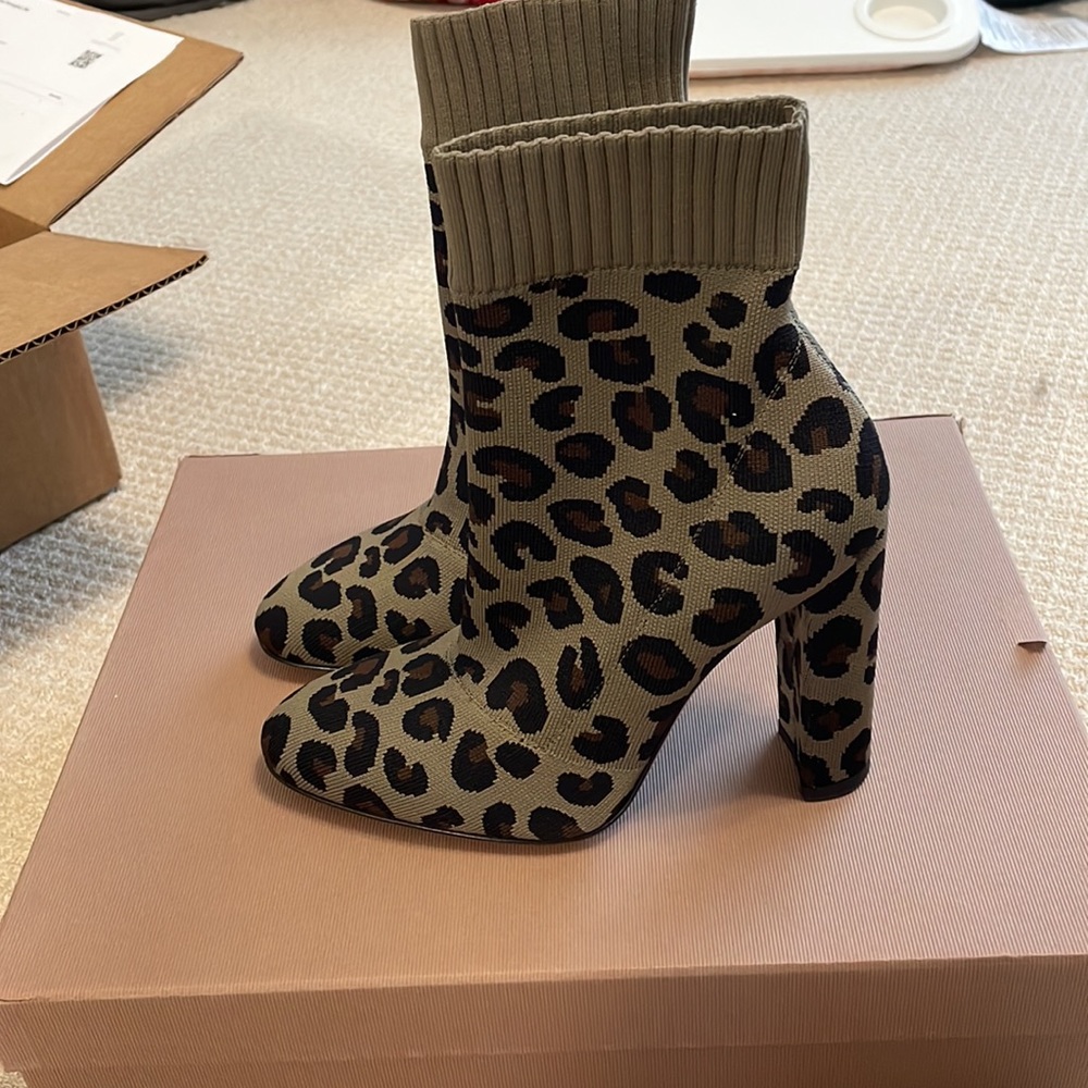 Gianvito Rossi Leopard Print Ankle Boots - Black and Tan - Picture 3 of 13